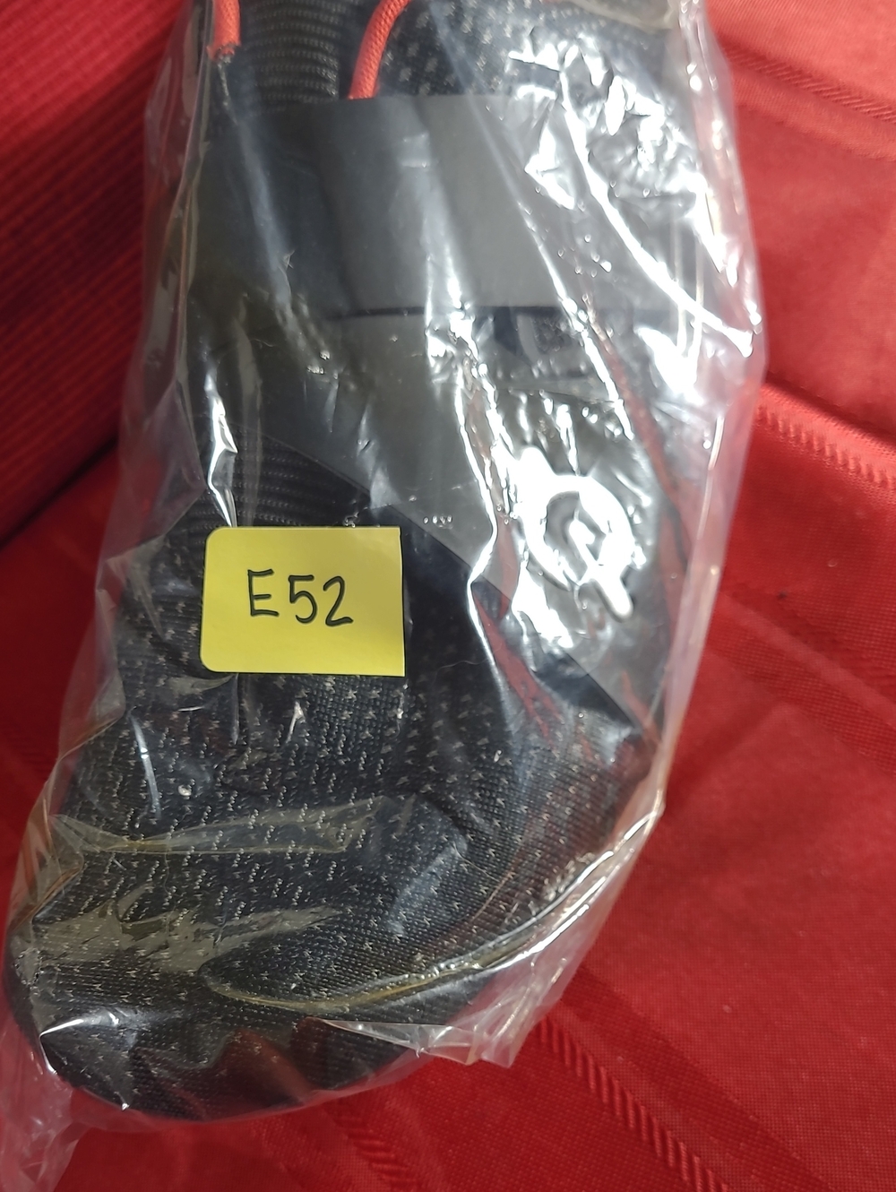 Peloton Black Altos Cycling Shoes with Red Accents - Picture 10 of 10